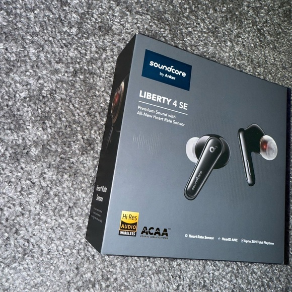 YNS Generic Earbud Headphones - Black and Silver
